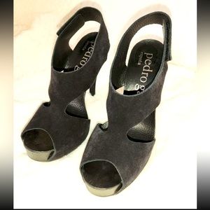 C🖤Pedro Garcia Womens Heeled sandals Peep Toe Black Suede Straps 39 EU - 9 US
